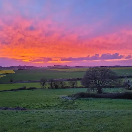 بيت للعطل La Garenciere - Gites, Salle De Jeux, Piscine Et Animaux Champfleur (Sarthe)