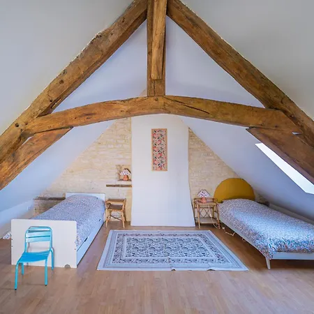 La Garenciere - Gites, Salle De Jeux, Piscine Et Animaux Holiday home *