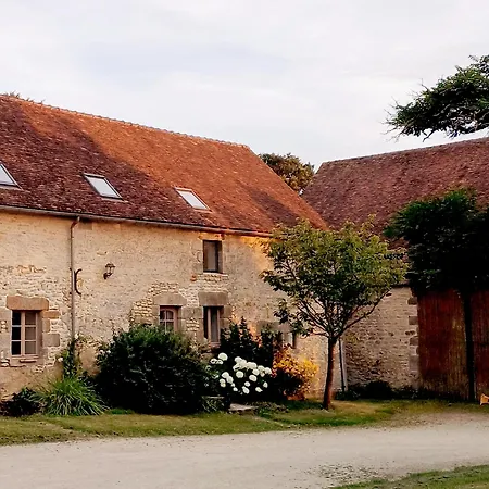 La Garenciere - Gites, Salle De Jeux, Piscine Et Animaux *