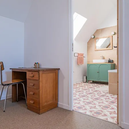 Holiday home La Garenciere - Gites, Salle De Jeux, Piscine Et Animaux